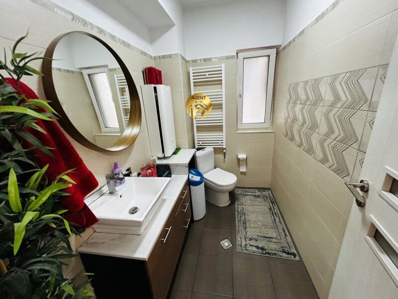 Ilfov Vila superba in Bragadiru, Strada Verii - colt Cartier Latin