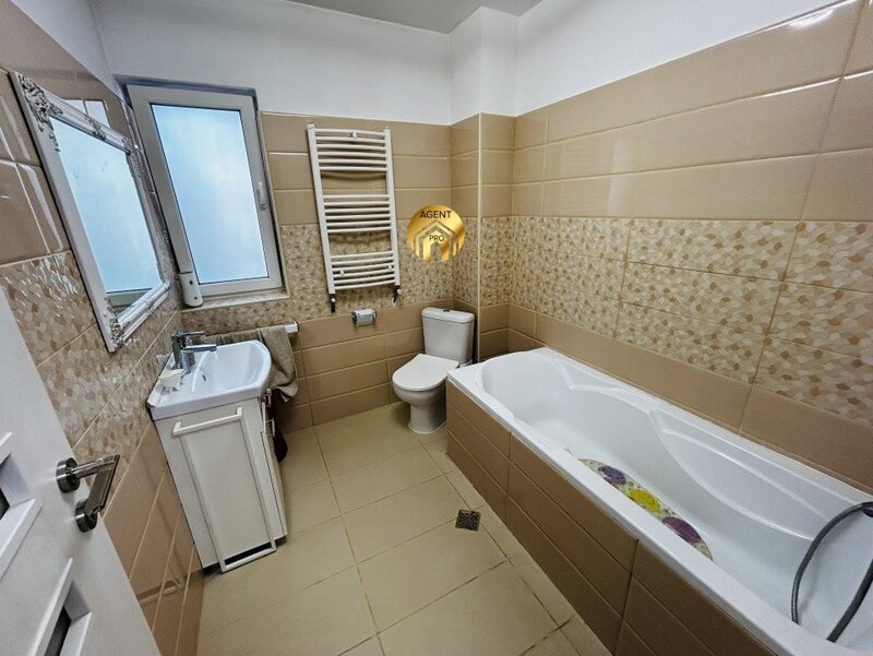 Ilfov Vila superba in Bragadiru, Strada Verii - colt Cartier Latin